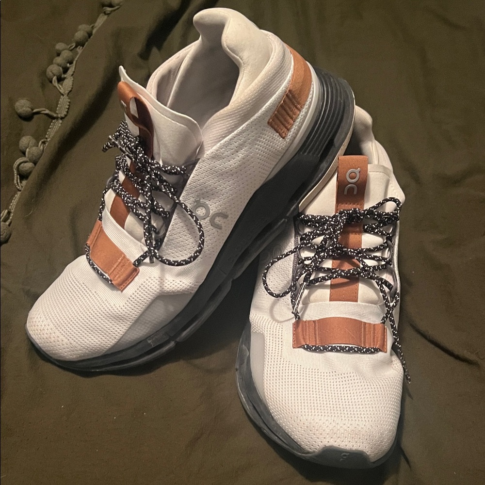 On Running Womens Cloud Athletic Sneakers in White with Brown Accents